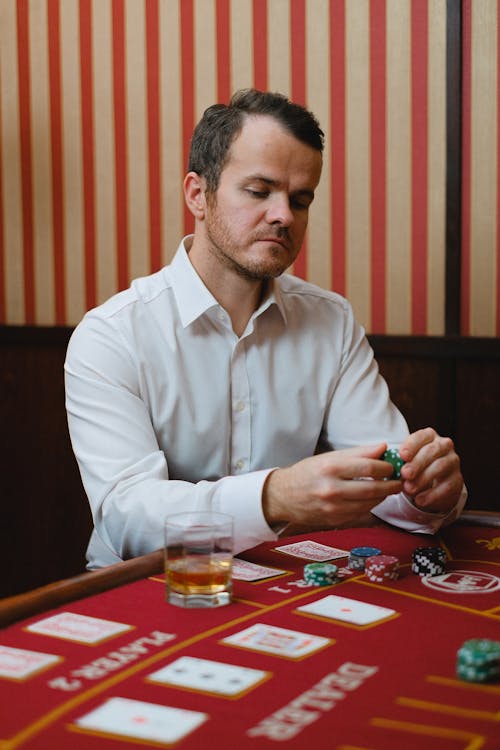 Kuinka Hakea Kulutusluottoa: Vaiheittainen Opas